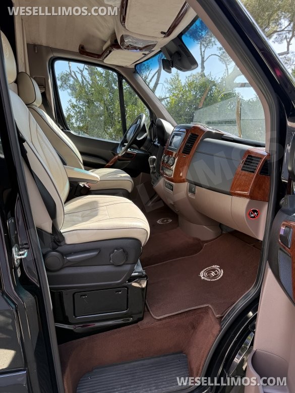 2016 Mercedes-Benz Sprinter Sprinter only 37k miles