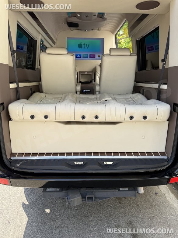 2016 Mercedes-Benz Sprinter Sprinter only 37k miles