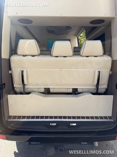 2016 Mercedes-Benz Sprinter Sprinter only 37k miles