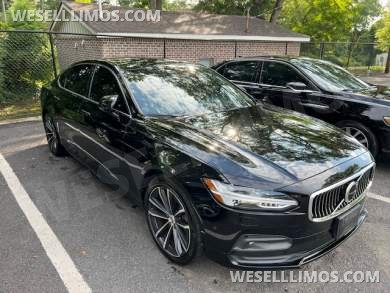 2022 Volvo S90 Sedan