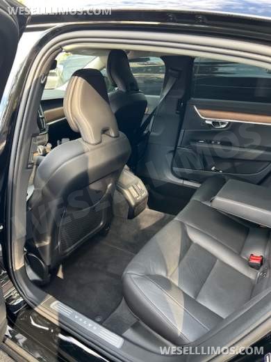 2022 Volvo S90 Sedan