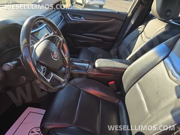 2014 Cadillac XTS Limousine