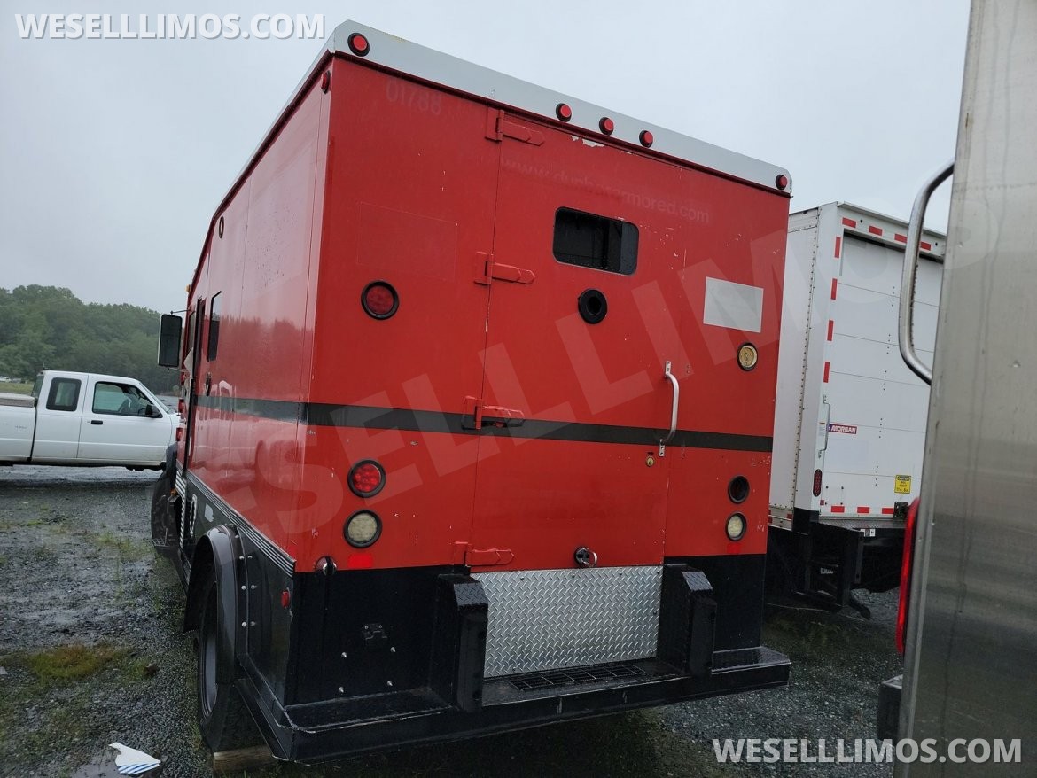 Photo of Limousine for sale: 2001 International Armored 21"