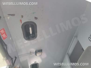 Wow - Rare Find - A 2001 Armored International Brinks Truck - Turn Into A Limo - Limousine for Sale in St Marys, GA - Photo 9