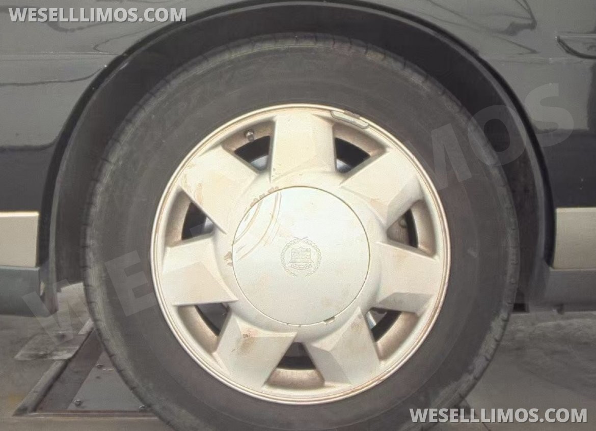 Photo of Funeral for sale: 2001 Cadillac Deville 21"