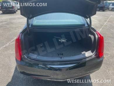 2014 Cadillac XTS 6 Door Limo - Seats 9 Big People - Only 38k Miles - Limousine for Sale in St Marys, GA - Photo 4