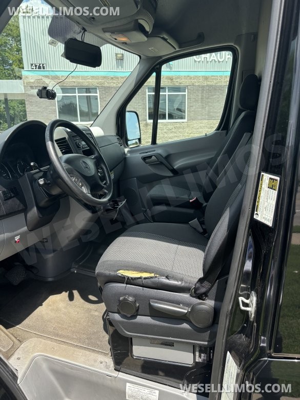2013 Executive Coach Builders Mercedes-Benz 3500 Sprinter
