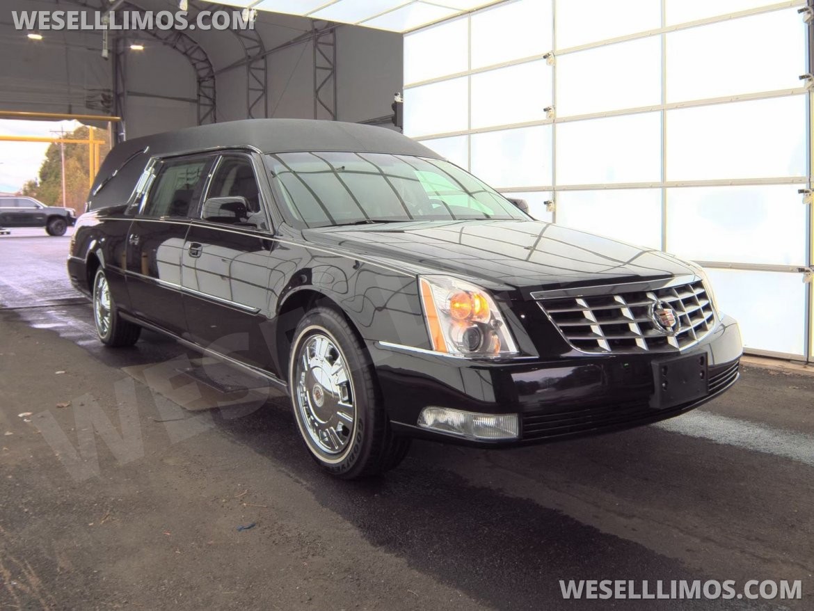 Photo of Funeral for sale: 2011 Cadillac DeVille 22"