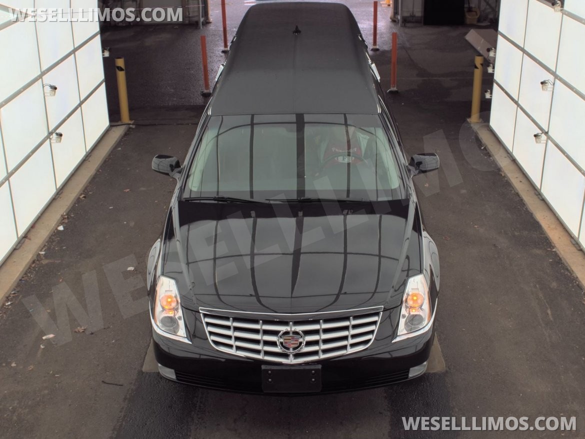Photo of Funeral for sale: 2011 Cadillac DeVille 22"