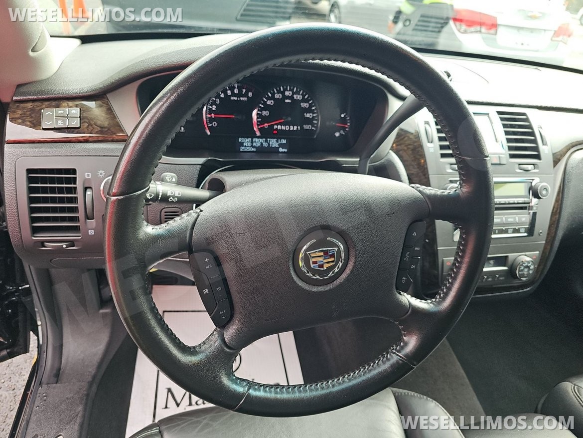 Photo of Funeral for sale: 2011 Cadillac DeVille 22"