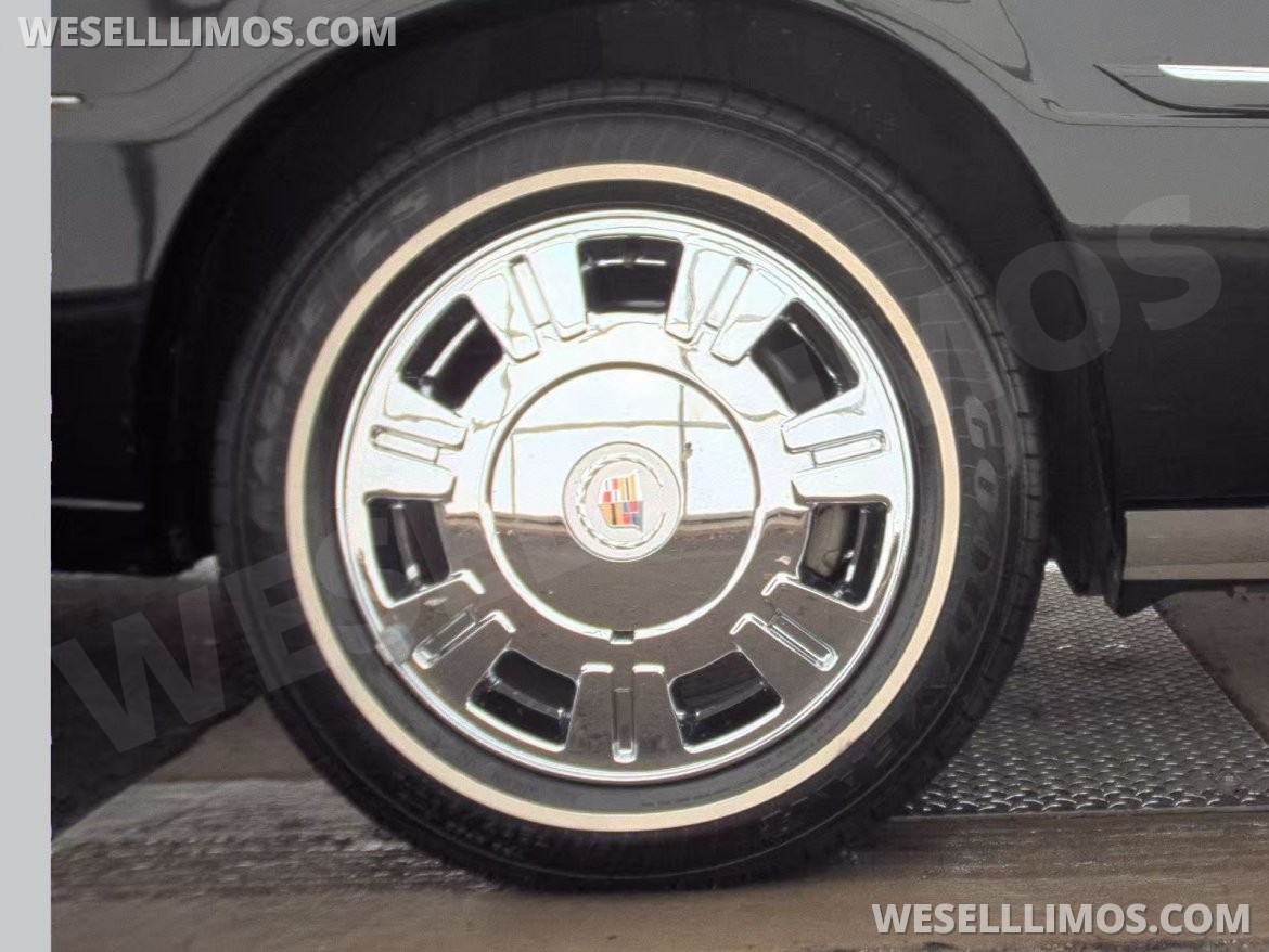 Photo of Funeral for sale: 2011 Cadillac DeVille 22"