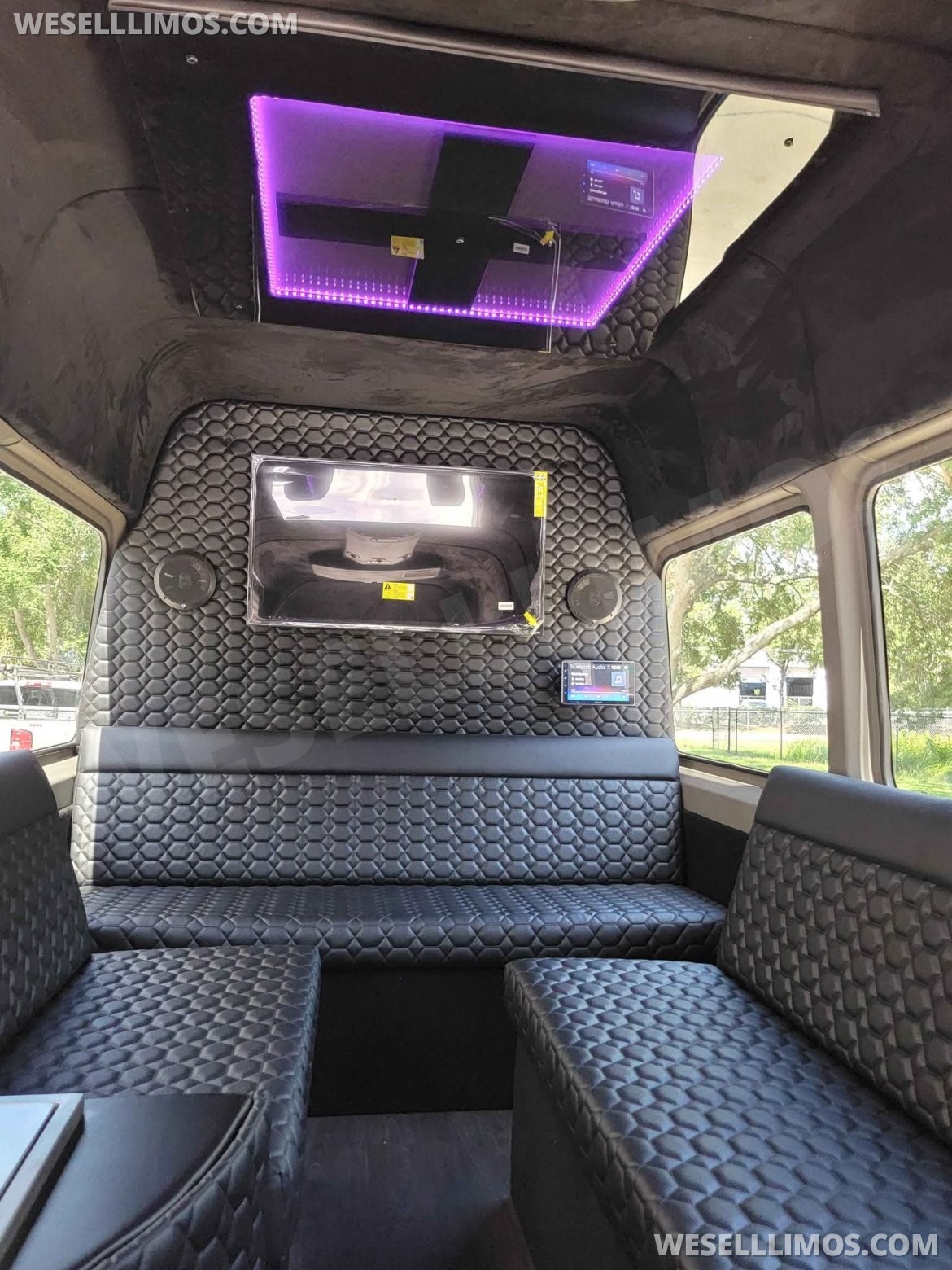 Photo of Limo Bus for sale: 2013 Mercedes-Benz Sprinter 2500 Passenger