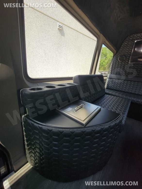2013 Mercedes-Benz Sprinter 2500 Passenger Limo Bus