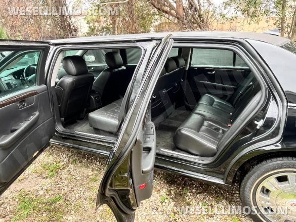 2010 Cadillac DTS Limousine