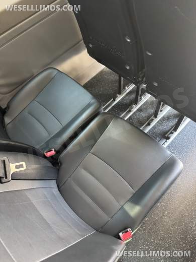 2017 smartliner Mercedes-Benz sprinter 2500 high top Sprinter