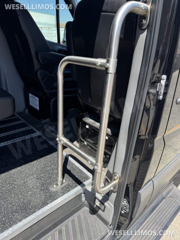 2017 smartliner Mercedes-Benz sprinter 2500 high top Sprinter