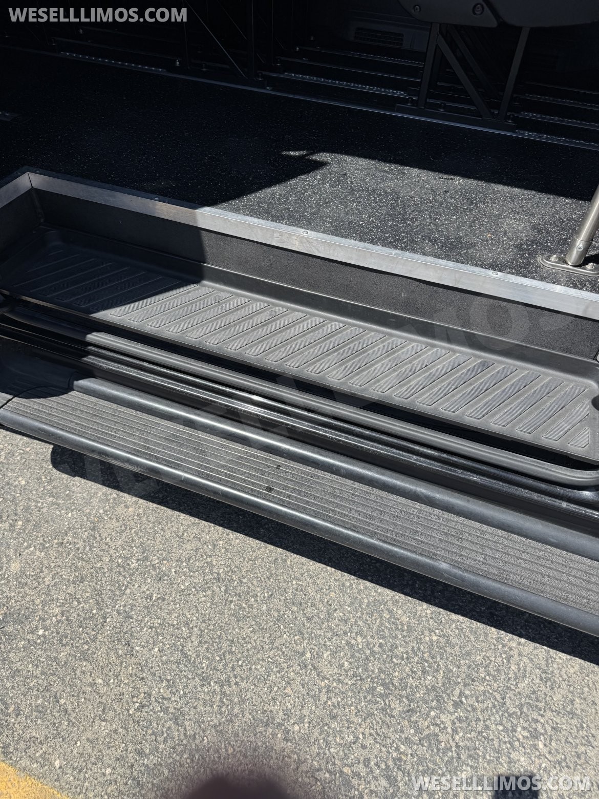 Photo of Sprinter for sale: 2017 Mercedes-Benz sprinter 2500 high top 33" by smartliner