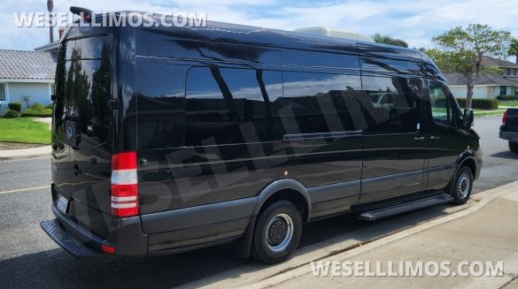 2017 smartliner Mercedes-Benz sprinter 2500 high top Sprinter