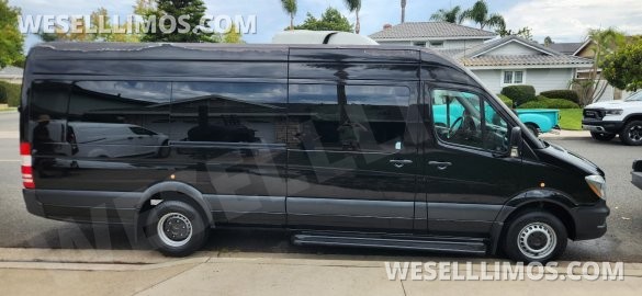 2017 smartliner Mercedes-Benz sprinter 2500 high top Sprinter