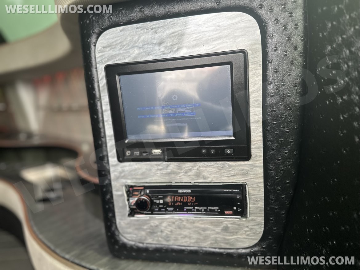 Photo of Limousine for sale: 2013 Chrysler 300 140" by MOONLIGHT