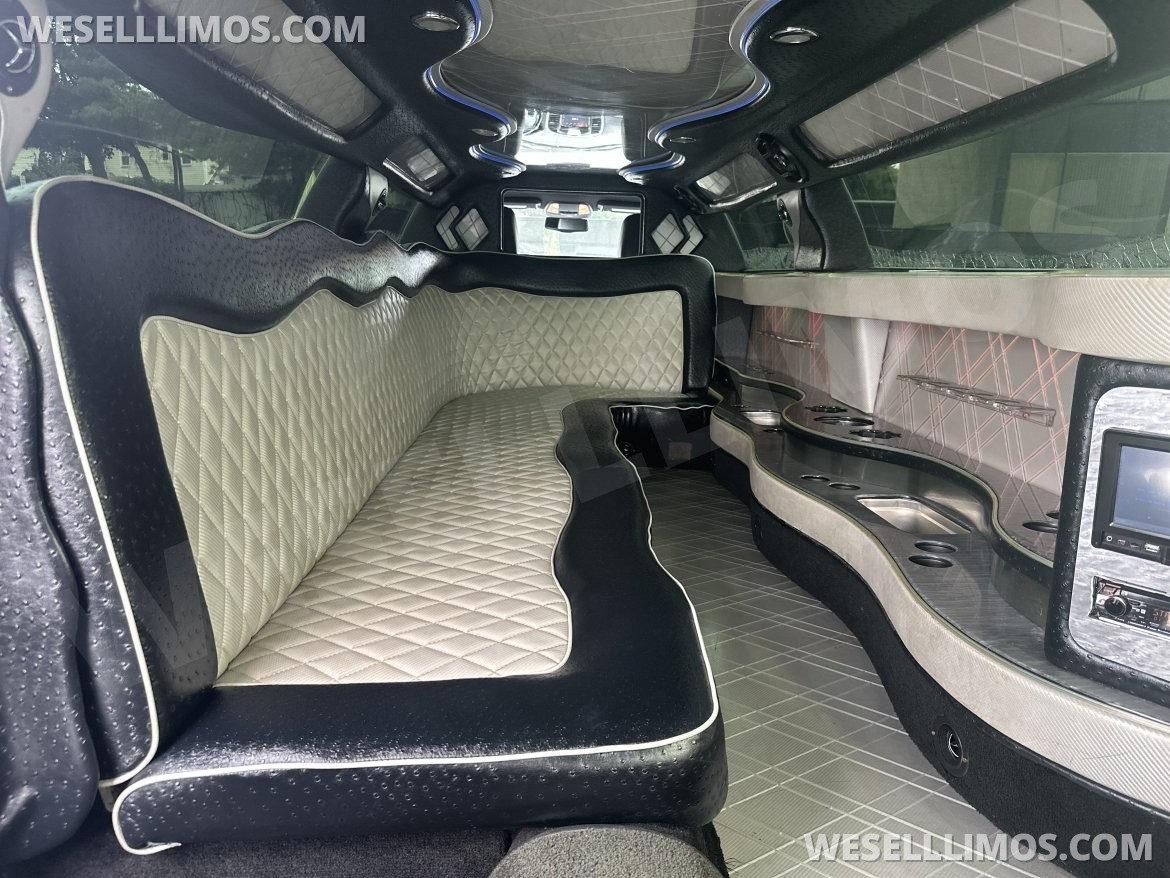 Photo of Limousine for sale: 2013 Chrysler 300 140" by MOONLIGHT