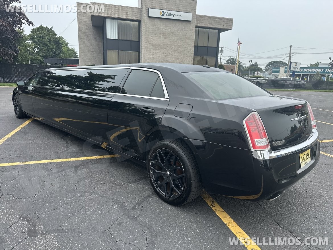 Photo of Limousine for sale: 2013 Chrysler 300 140" by MOONLIGHT