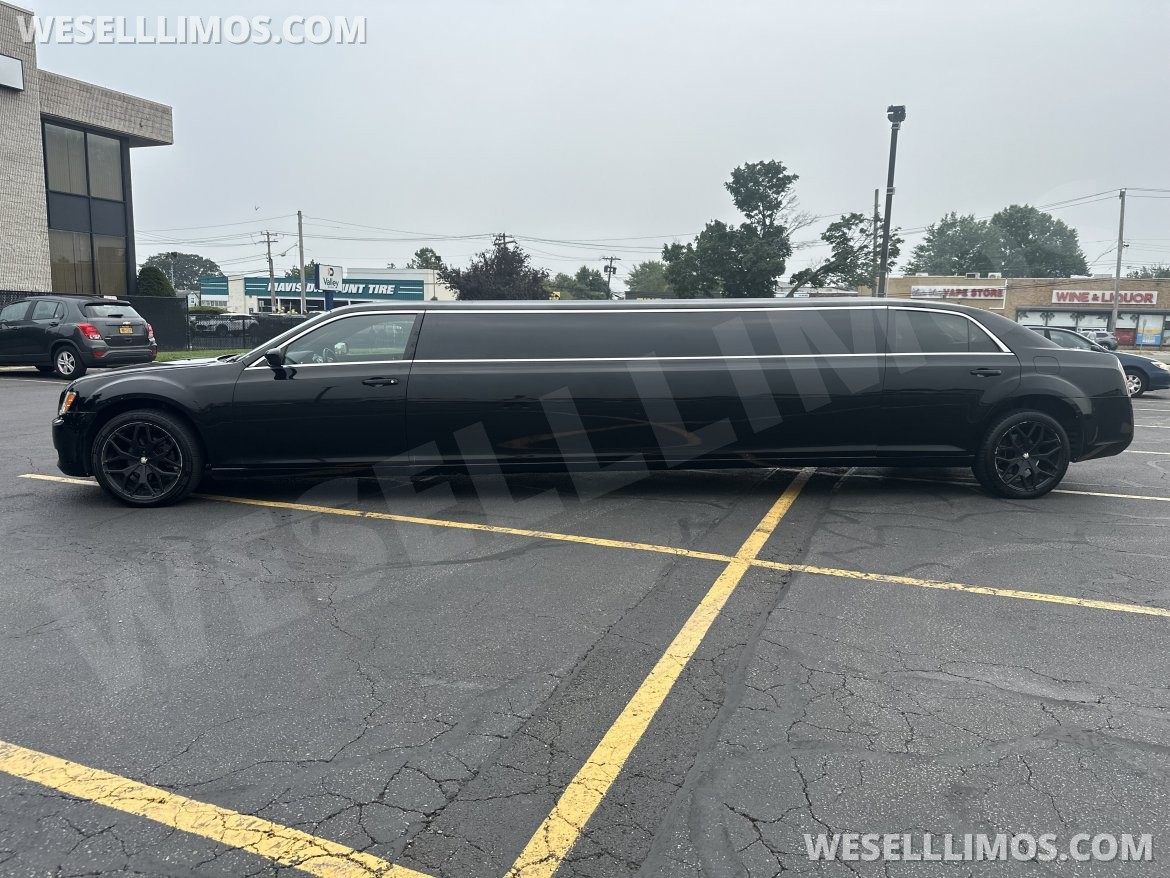 Photo of Limousine for sale: 2013 Chrysler 300 140" by MOONLIGHT