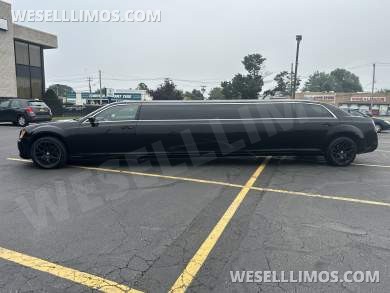 2013 MOONLIGHT Chrysler 300 Limousine