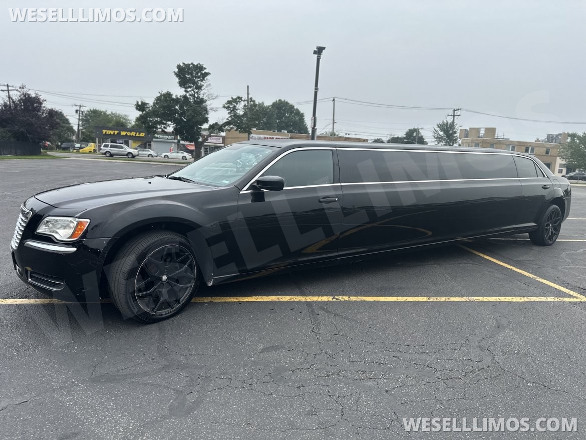 Limousine for sale: 2013 Chrysler 300 160&quot; by MOONLIGHT