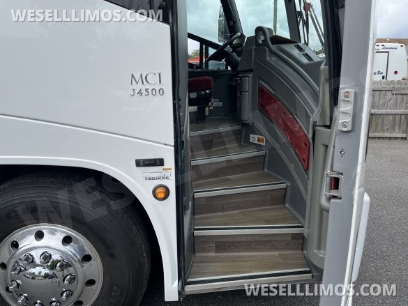 2017 MCI J 4500 Motorcoach