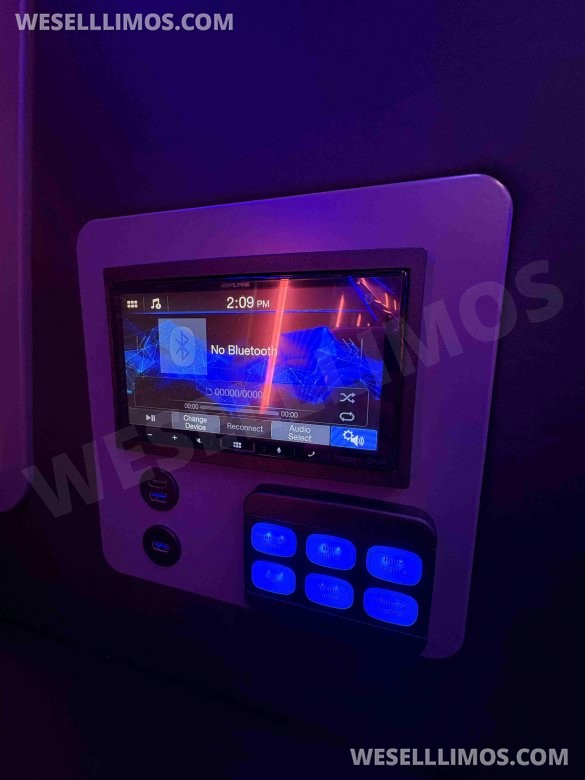 2025 LGE Coachworks Ford F600 Diesel Party Bus Limo Bus