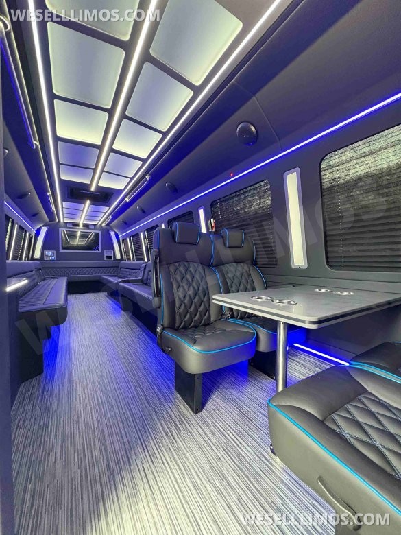 2025 LGE Coachworks Ford F600 Diesel Party Bus Limo Bus