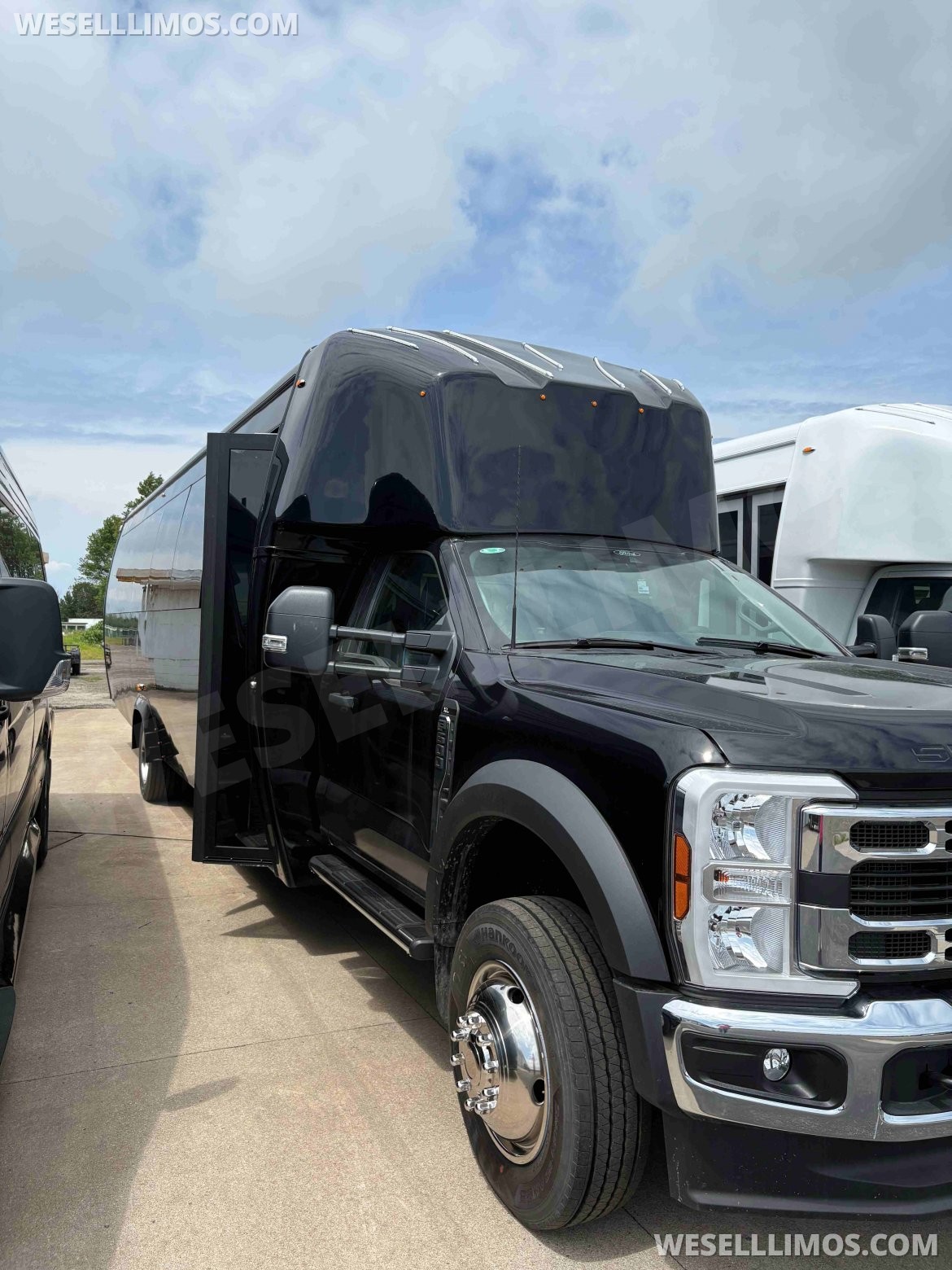 Photo of Limo Bus for sale: 2025 Ford F600 Diesel Party Bus Limo Interior by LGE Coachworks