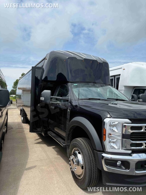2025 LGE Coachworks Ford F600 Diesel Party Bus Limo Bus