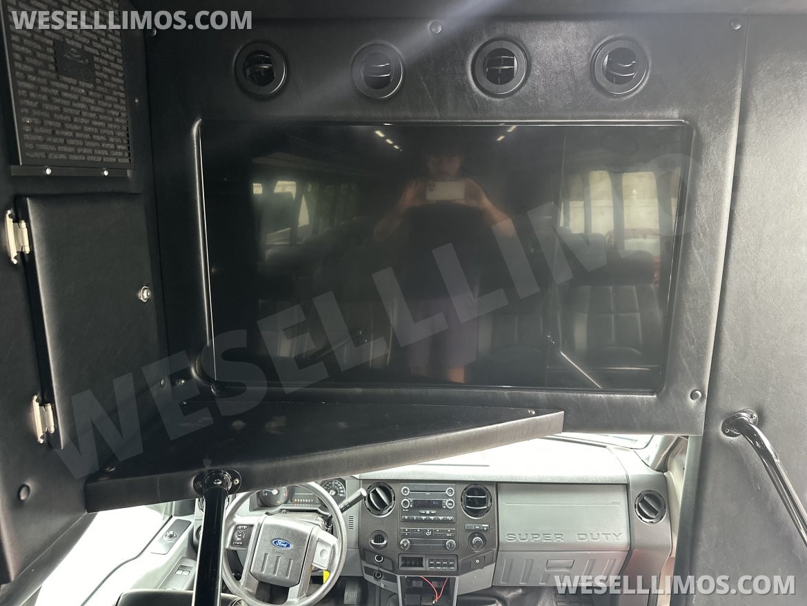 Photo of Shuttle Bus for sale: 2017 Ford F550 by TURTLETOP ODYSSEY XL