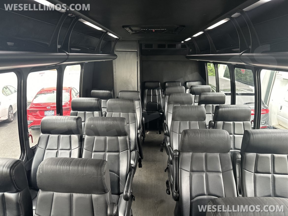 Photo of Shuttle Bus for sale: 2017 Ford F550 by TURTLETOP ODYSSEY XL