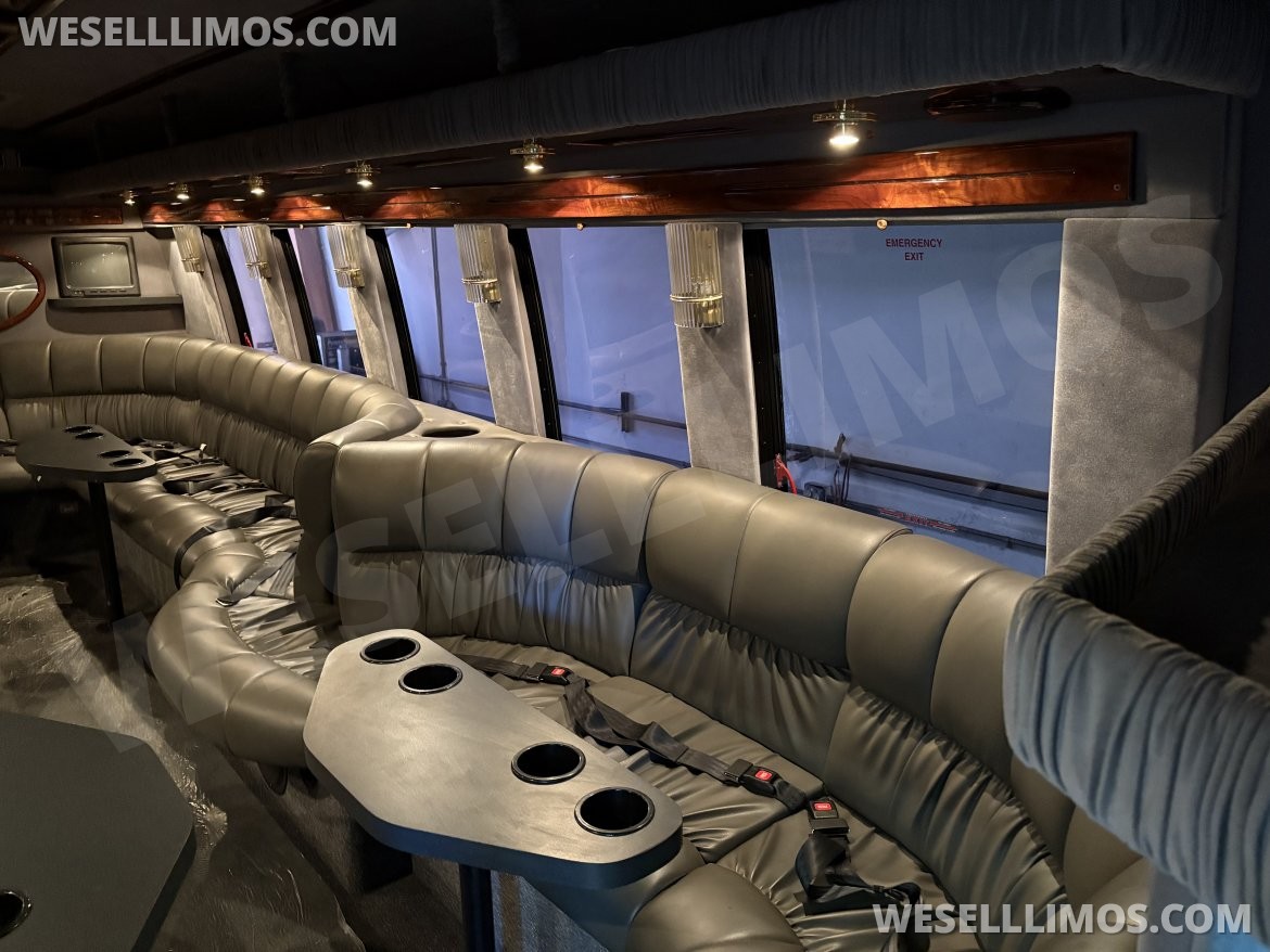 Photo of Limo Bus for sale: 2000 Ford Terra Transit E450 by Turtle Top