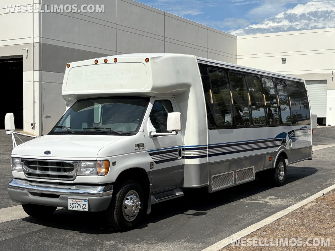 Photo of Limo Bus for sale: 2000 Ford Terra Transit E450 by Turtle Top