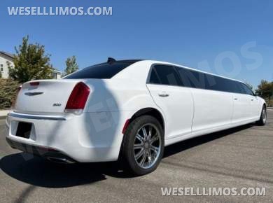 •CUSTOM 5-DOOR• 2015 Moonlight Chrysler 300L White Tuxedo 12-Passenger Limousine