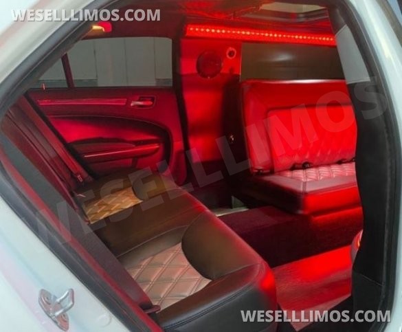 •CUSTOM 5-DOOR• 2023 Moonlight Chrysler 300L White Tuxedo 12-Passenger Limousine