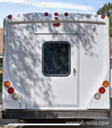 2014 Coach builder Ford E450 Limo Bus