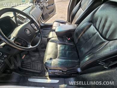 2009 Superior  Cadillac DTS Limousine