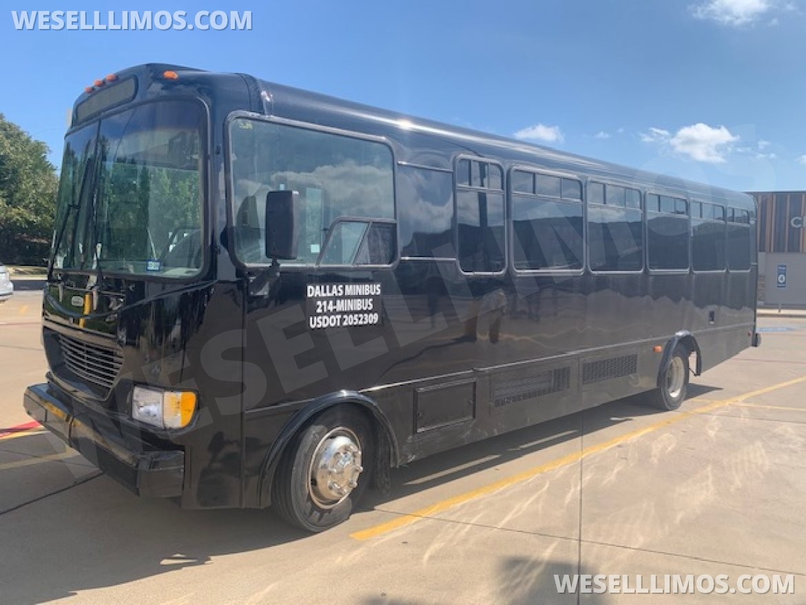Photo of Limo Bus for sale: 2003 Freightliner Champion 35&quot; by Frgh