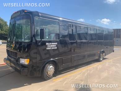 2003 Frgh Freightliner Champion Limo Bus