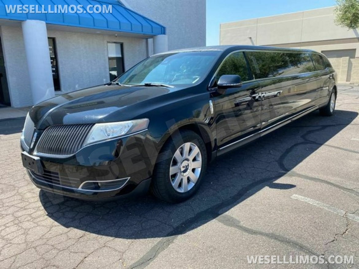 Limousine for sale: 2014 Lincoln Stretch towncar
