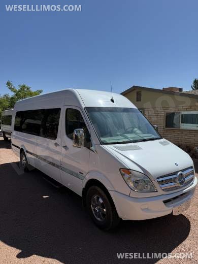 2011 Mercedes-Benz Sprinter 2500 Limo Bus