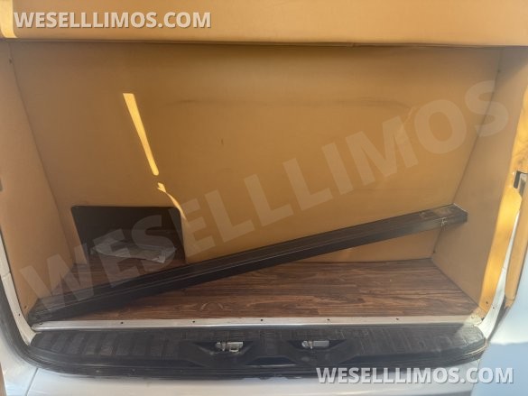 2011 Mercedes-Benz Sprinter 2500 Limo Bus