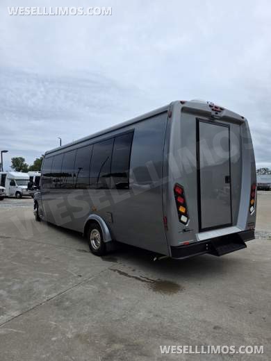 2018 Ford E450 Limobus 20 Passenger only 17k miles
