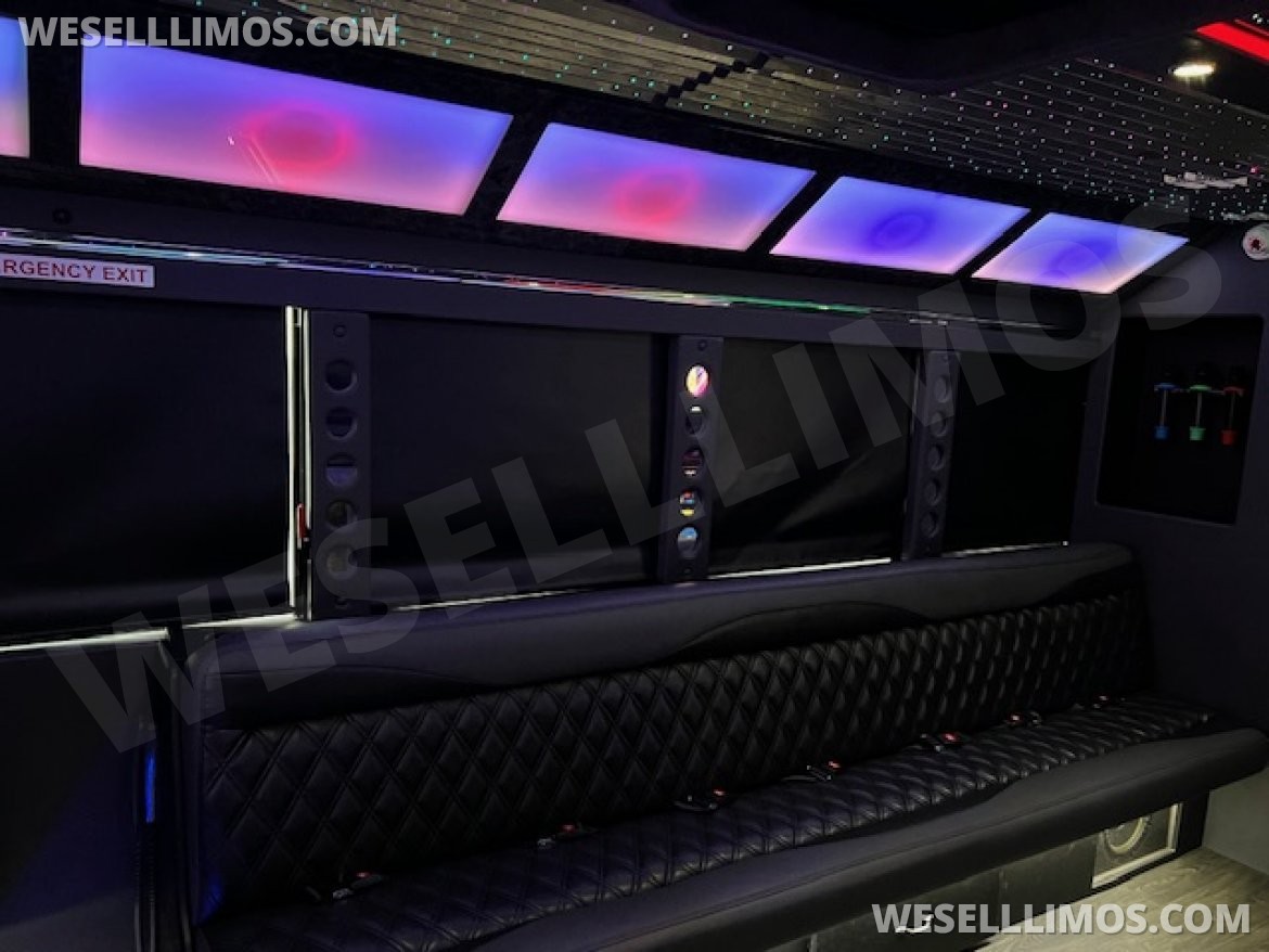 Photo of Limo Bus for sale: 2017 Ford E-450 28&quot;