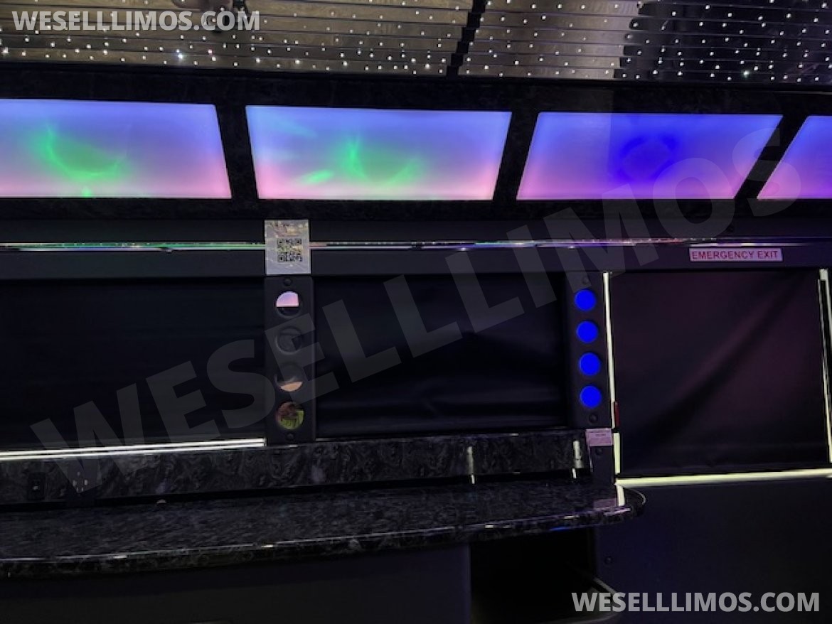 Photo of Limo Bus for sale: 2017 Ford E-450 28&quot;